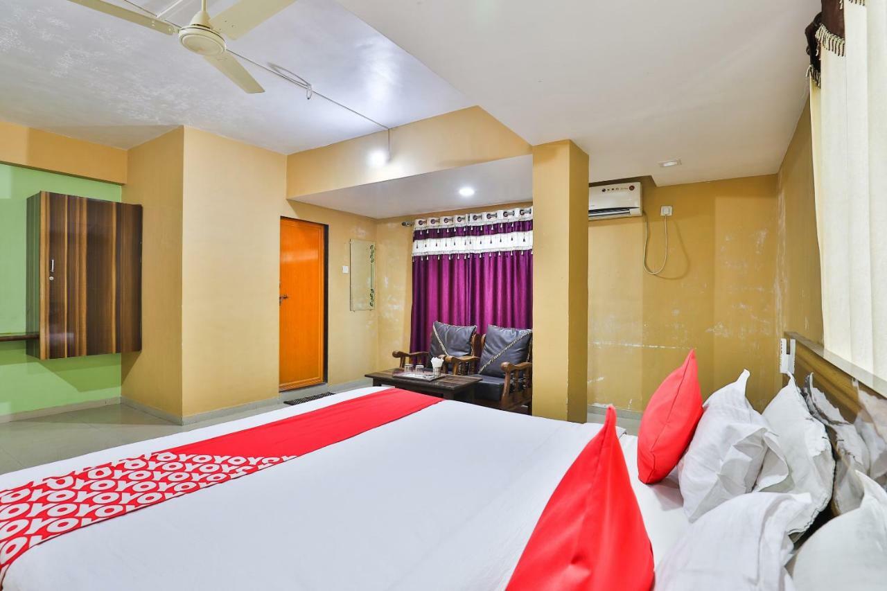 Oyo 24833 Hotel Silver Daman Luaran gambar